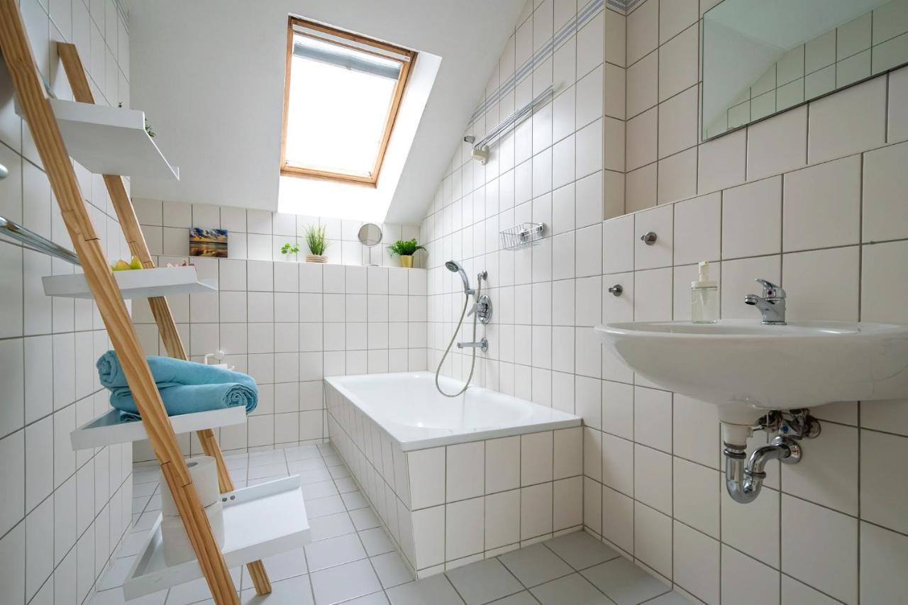 Blue Chili 99 - Grosszuegiges Loft Wlan Boxspringbett Bis 4 Pers Appartement Leipzig Buitenkant foto