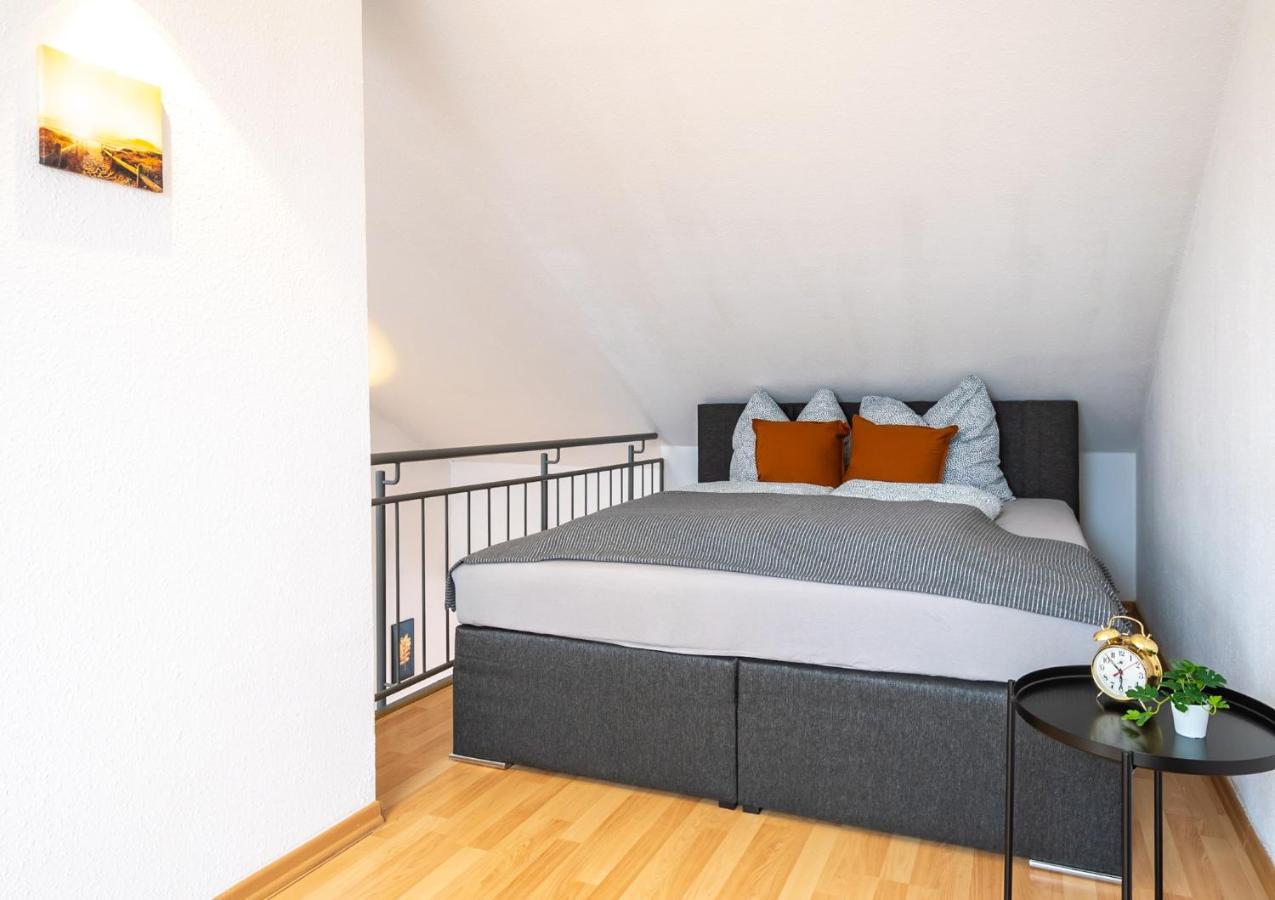 Blue Chili 99 - Grosszuegiges Loft Wlan Boxspringbett Bis 4 Pers Appartement Leipzig Buitenkant foto